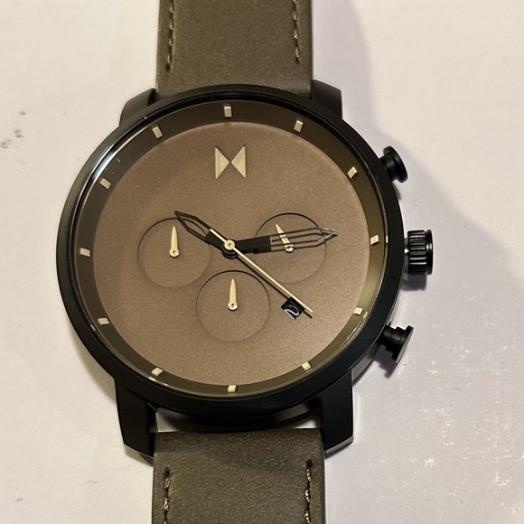 MVMT Chronograph Watch With 45mm Matte Olive Face & Matte Olive Leather … - Picture 1 of 8